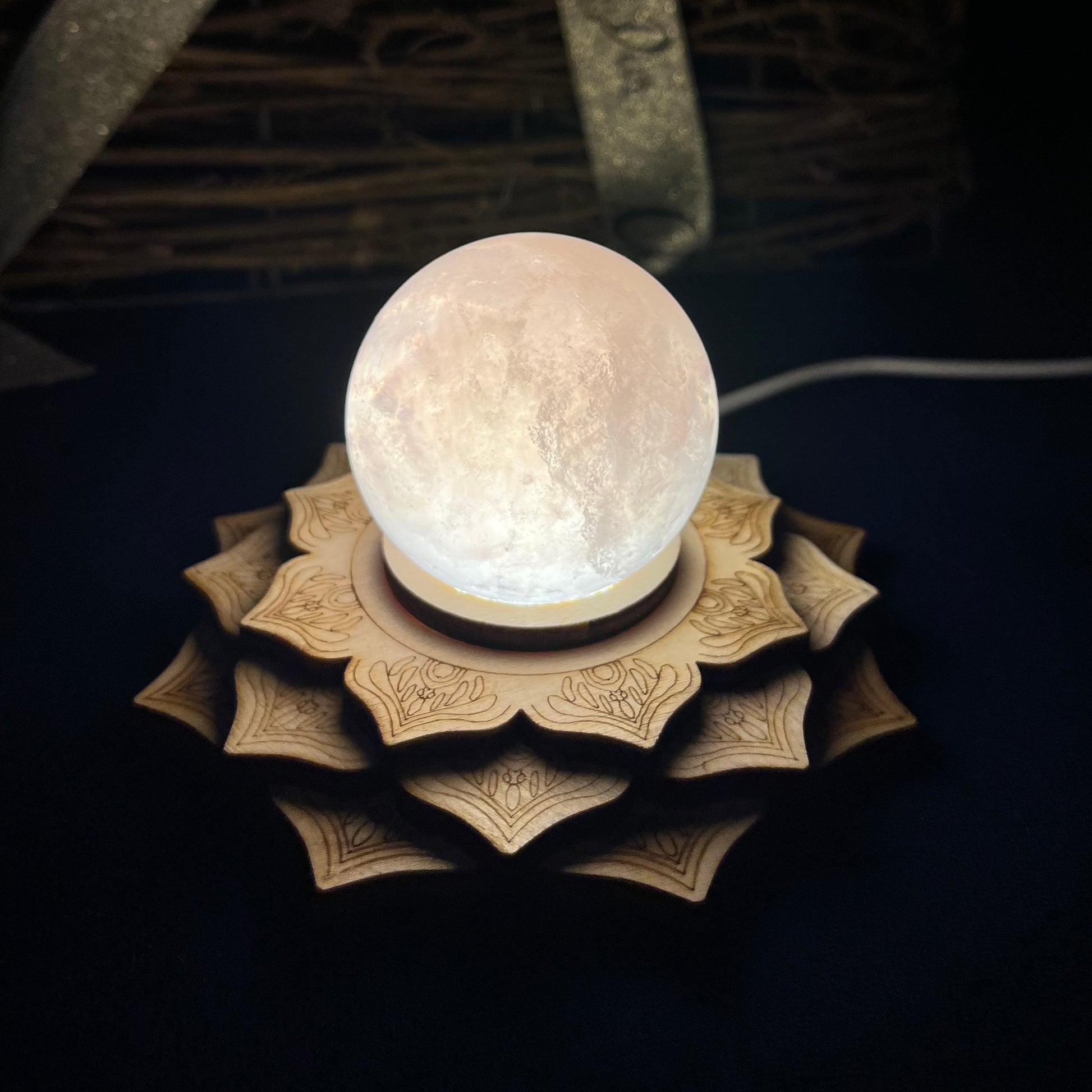 Wooden Crystal Ball LED Light Stand